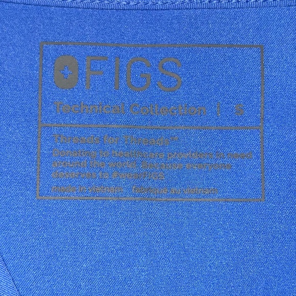 Figs Casma Three-Pocket Scrub Top - Picture 3 of 8